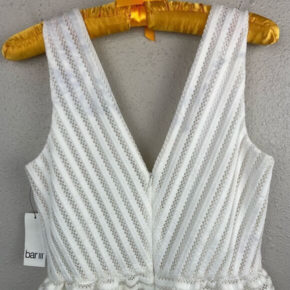 NWT Bar III White V-Neck Midi Dress Size 4 - Picture 5 of 7